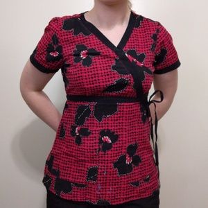 5 for $20  Koi Scrub Top